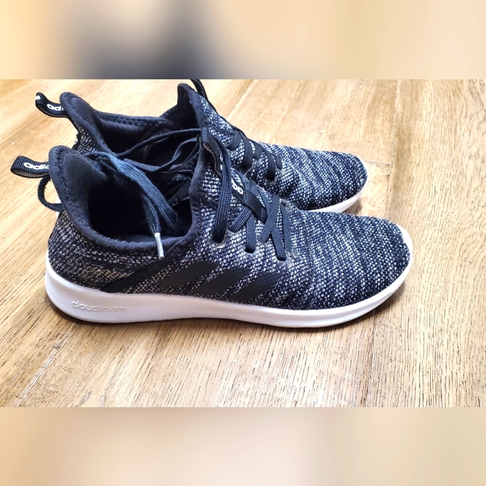 Adidas Cloudfoam Sneakers